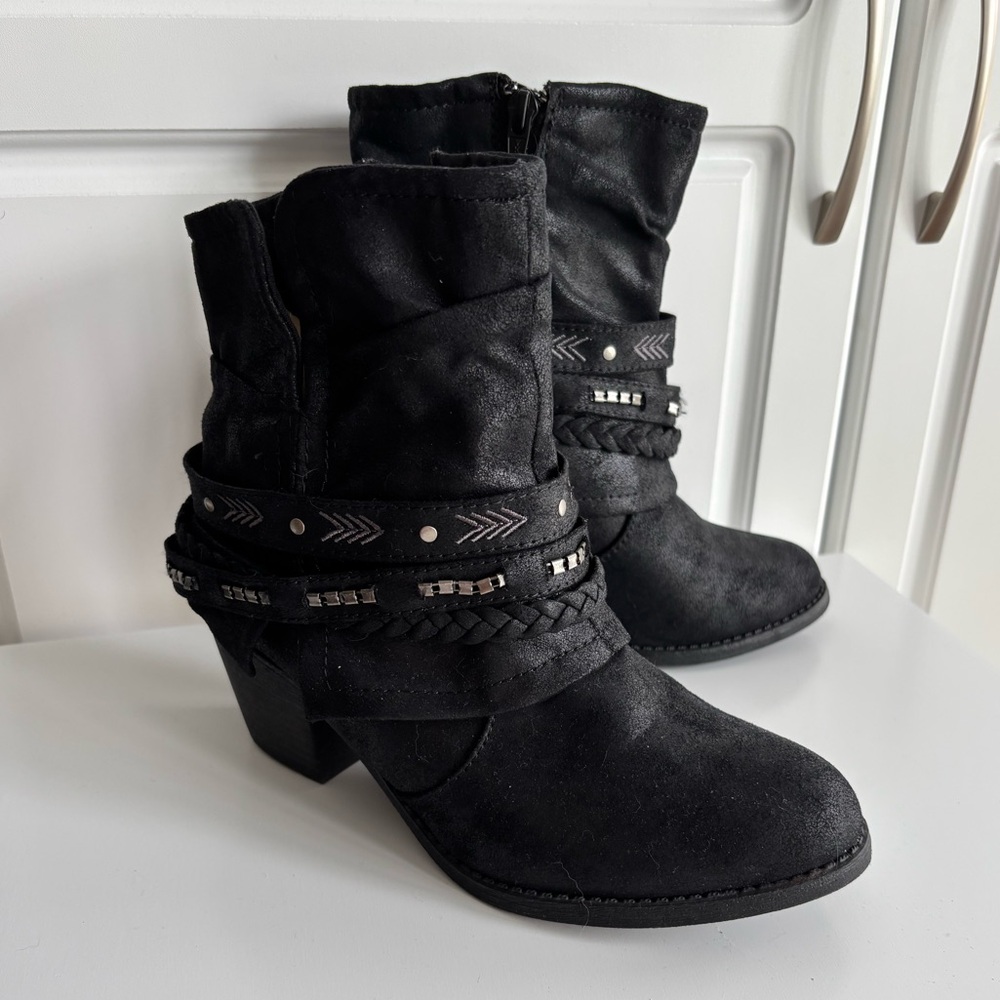 SO Black Short Strap Boots size 6.5